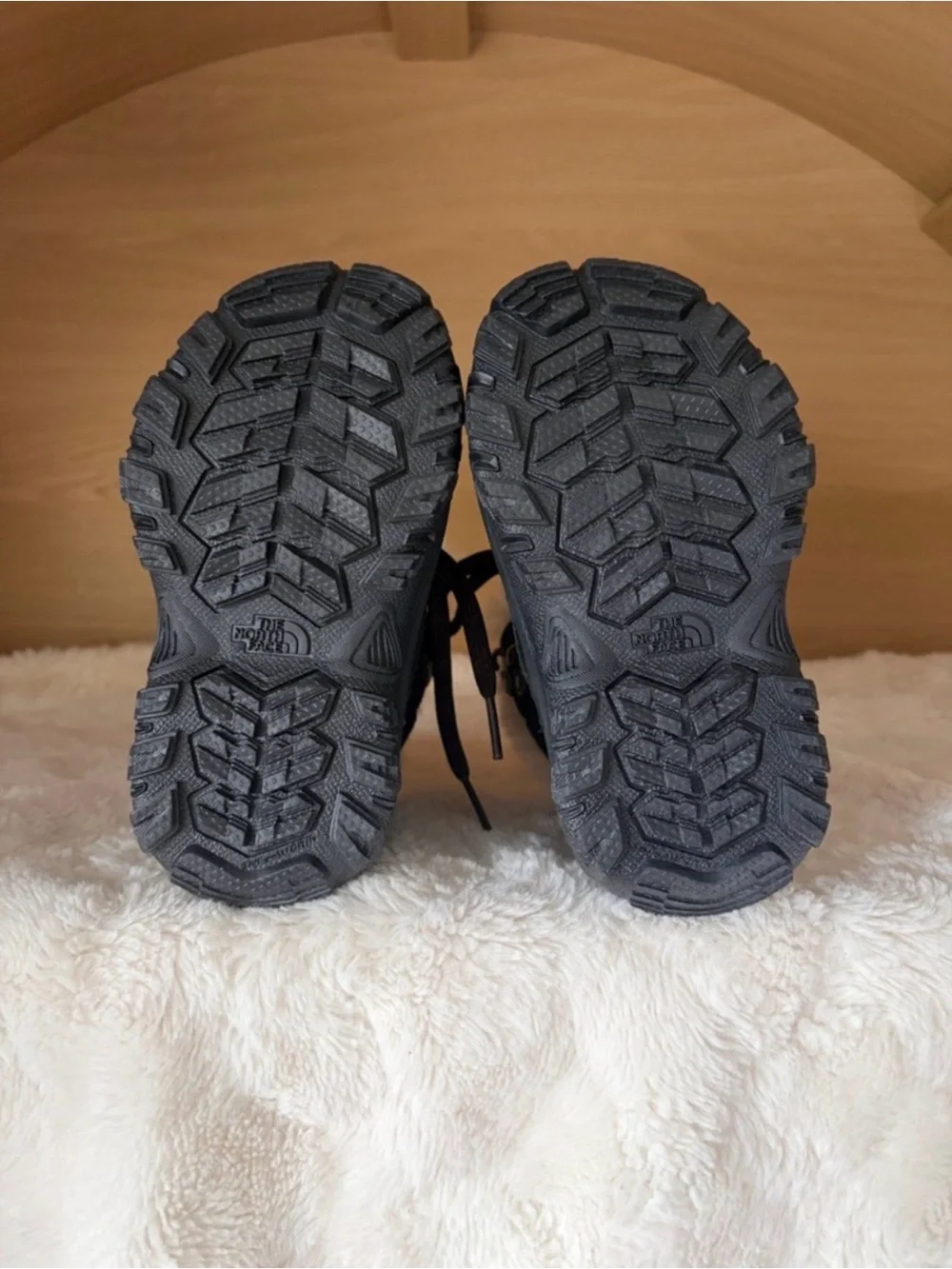 ✨$65✨NEW•The North Face Teen Shellista Lace V Boot | Black | Kids 10